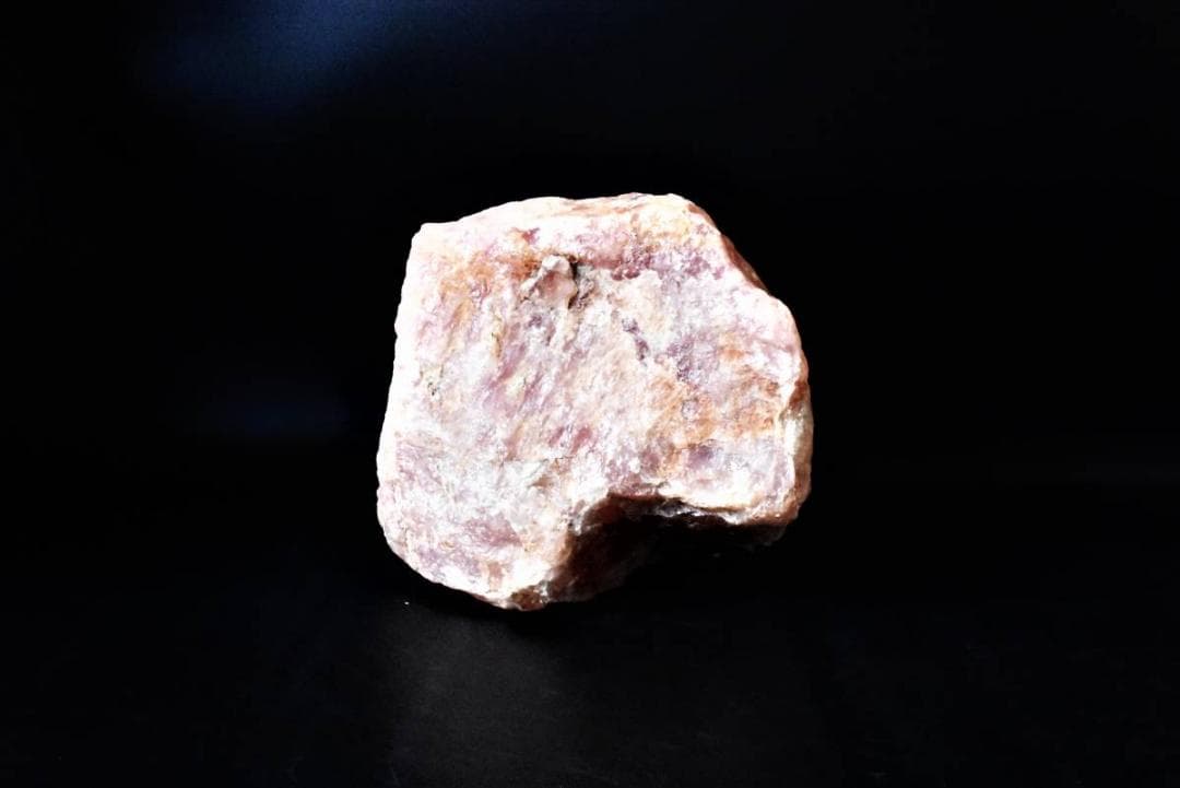 天然石 ローズクォーツ 紅水晶 原石 鉱物 希少 パワーストーン 風水 鑑賞石