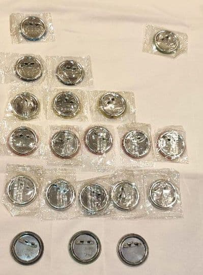 ガムラツイスト ピンバッジ セット