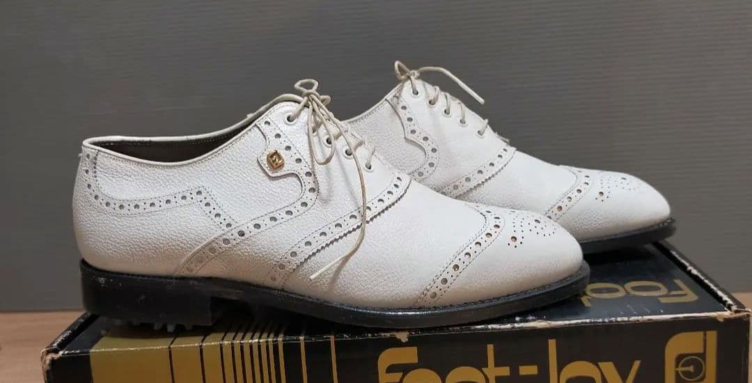 値下FootJoy class ホワイト　中古