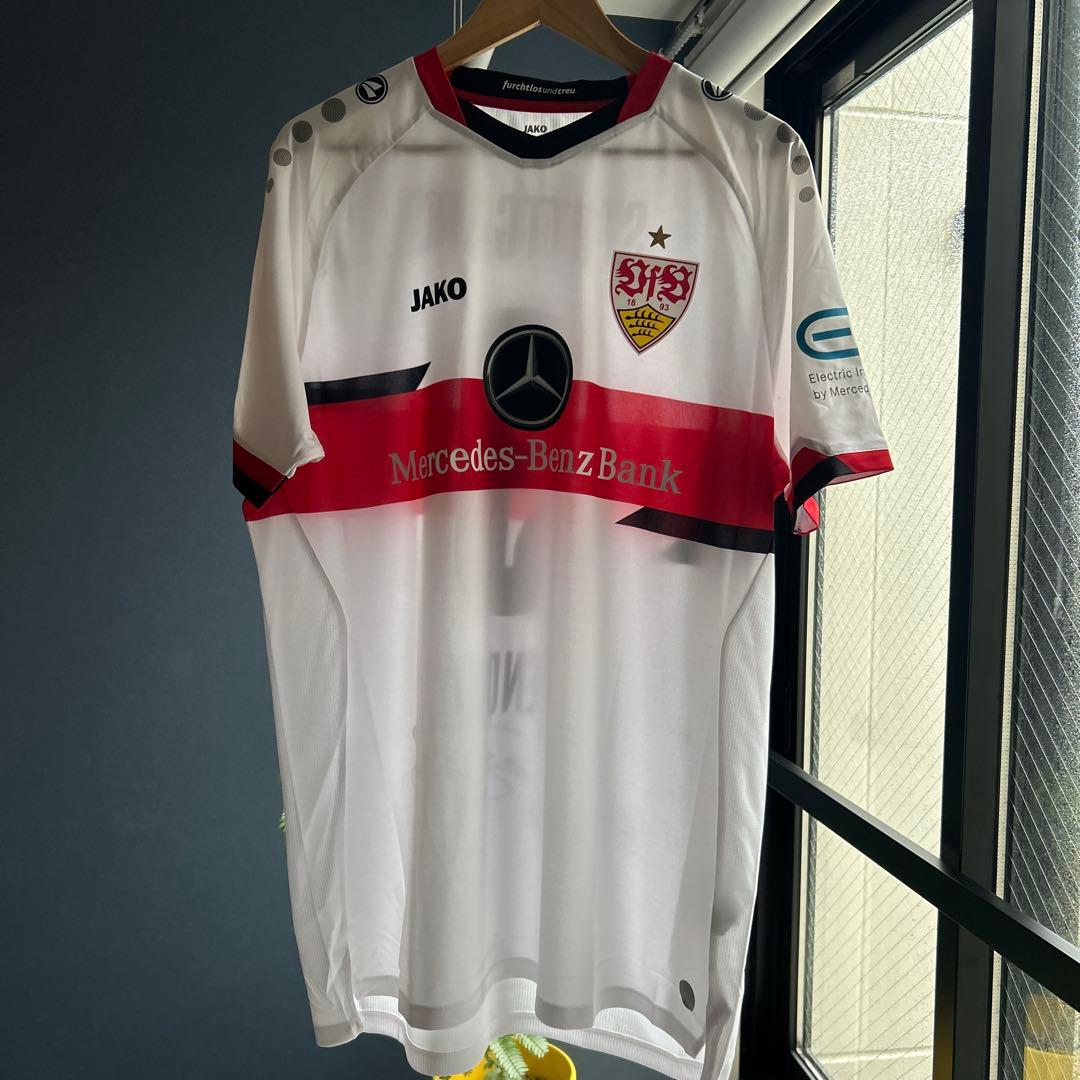 遠藤航サイン入りユニフォーム　シュトゥットガルト