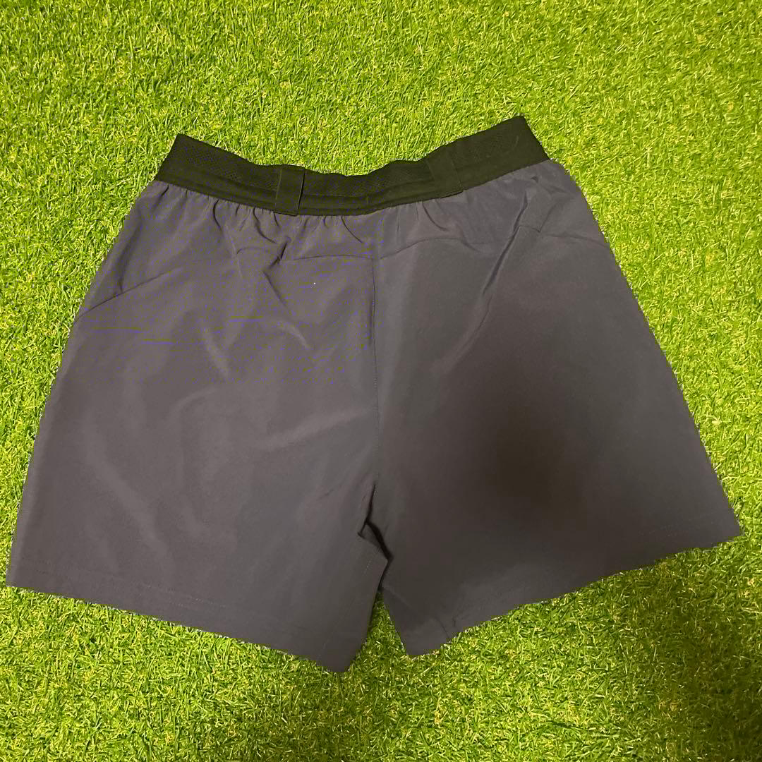 PUMA HYROX ダークパープル ショーツ