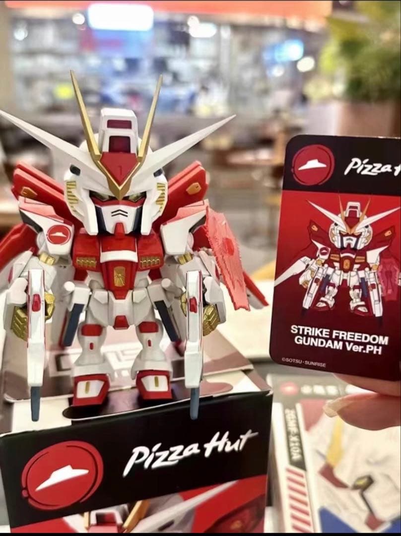 限定QMSVガンダムSEEDピザハット連名【フリーダムガンダム】【海外限定】