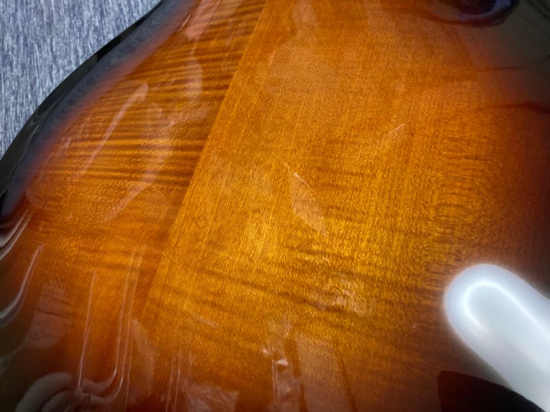 The Loar LH-600-VS 単板削り出し　フルアコ