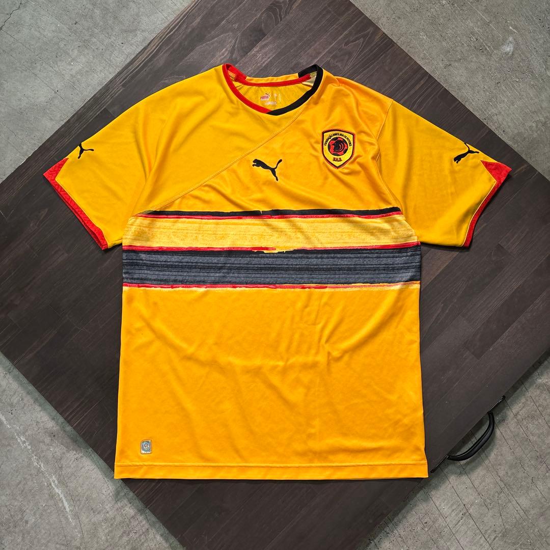 ★8SM2 PUMA 2006 ゲームシャツ　アンゴラ代表　黄色　古着