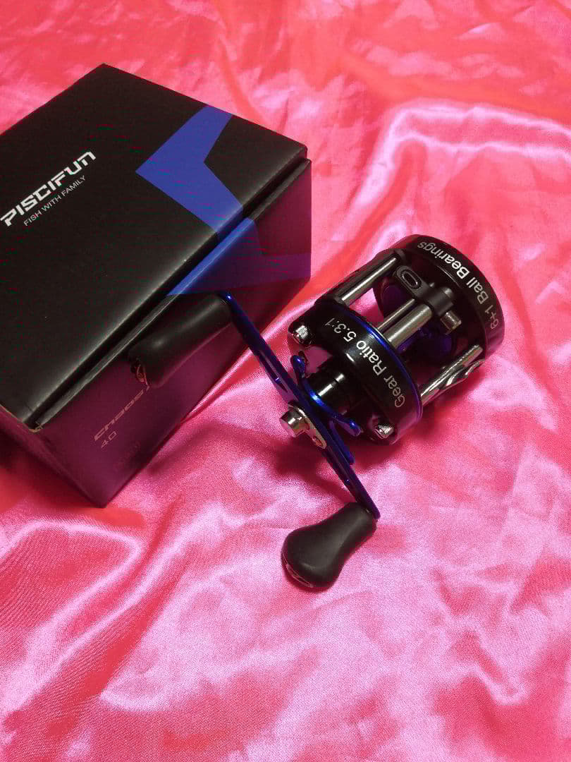 新品未使用 Piscifun chaos 40右ハンドル