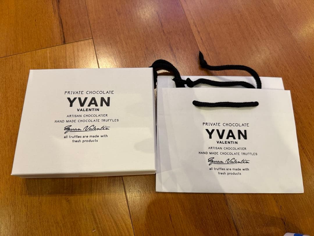 イヴァン ヴァレンティン 12個YVANVALENTIN トリュフ チョコレート