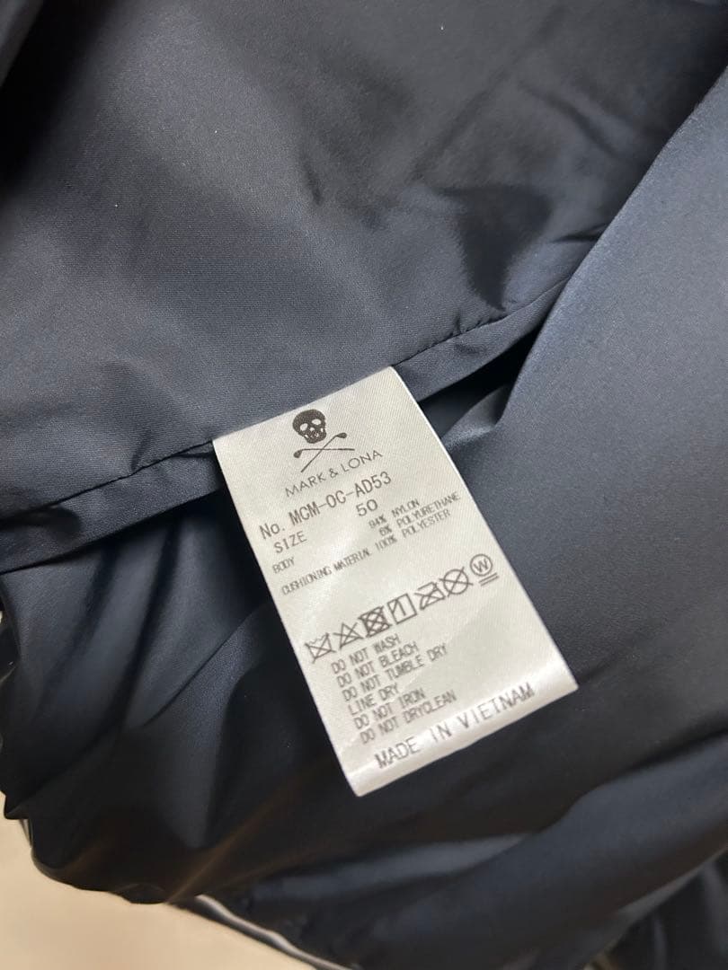 マークアンドロナ 近年モデル ジップブルゾン コード フード 中綿 黒　ゴルフ
