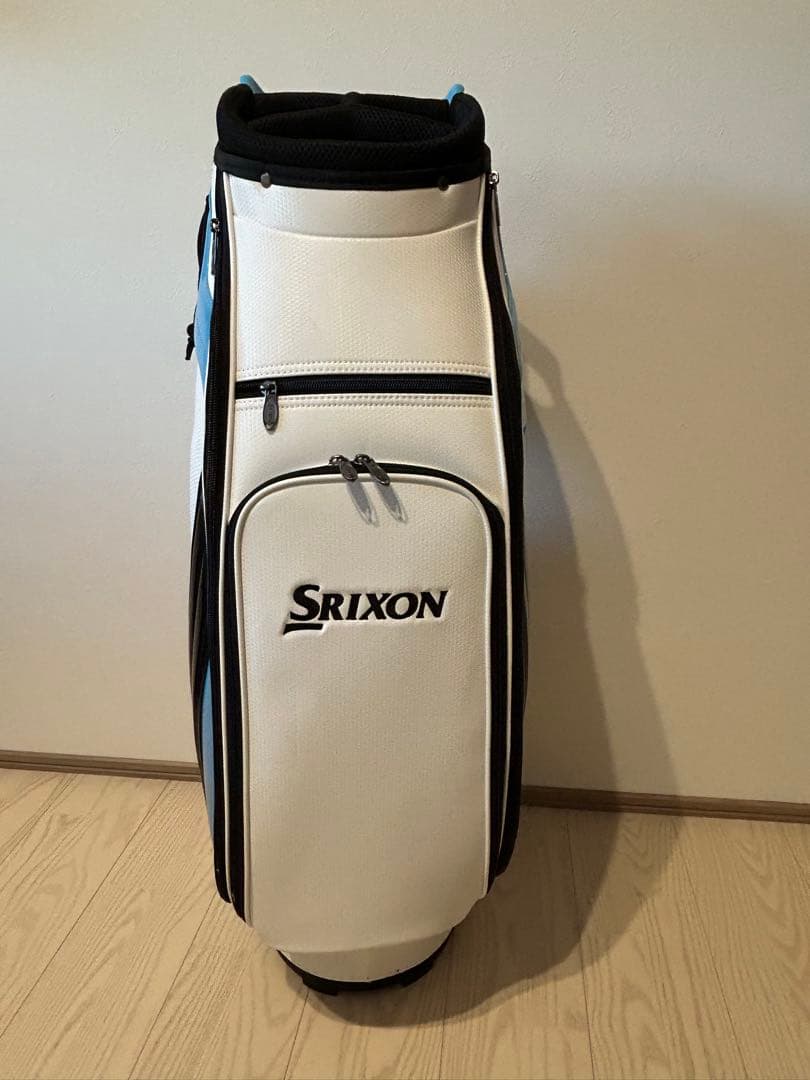 Srixon 軽量ゴルフバッグ 3.0kg 9.5インチ