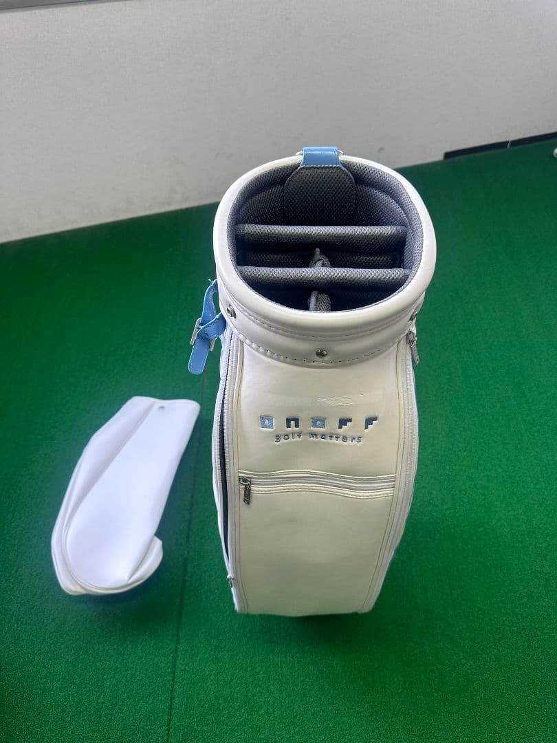 オノフ　レディースキャディバック　ホワイト×ブルー