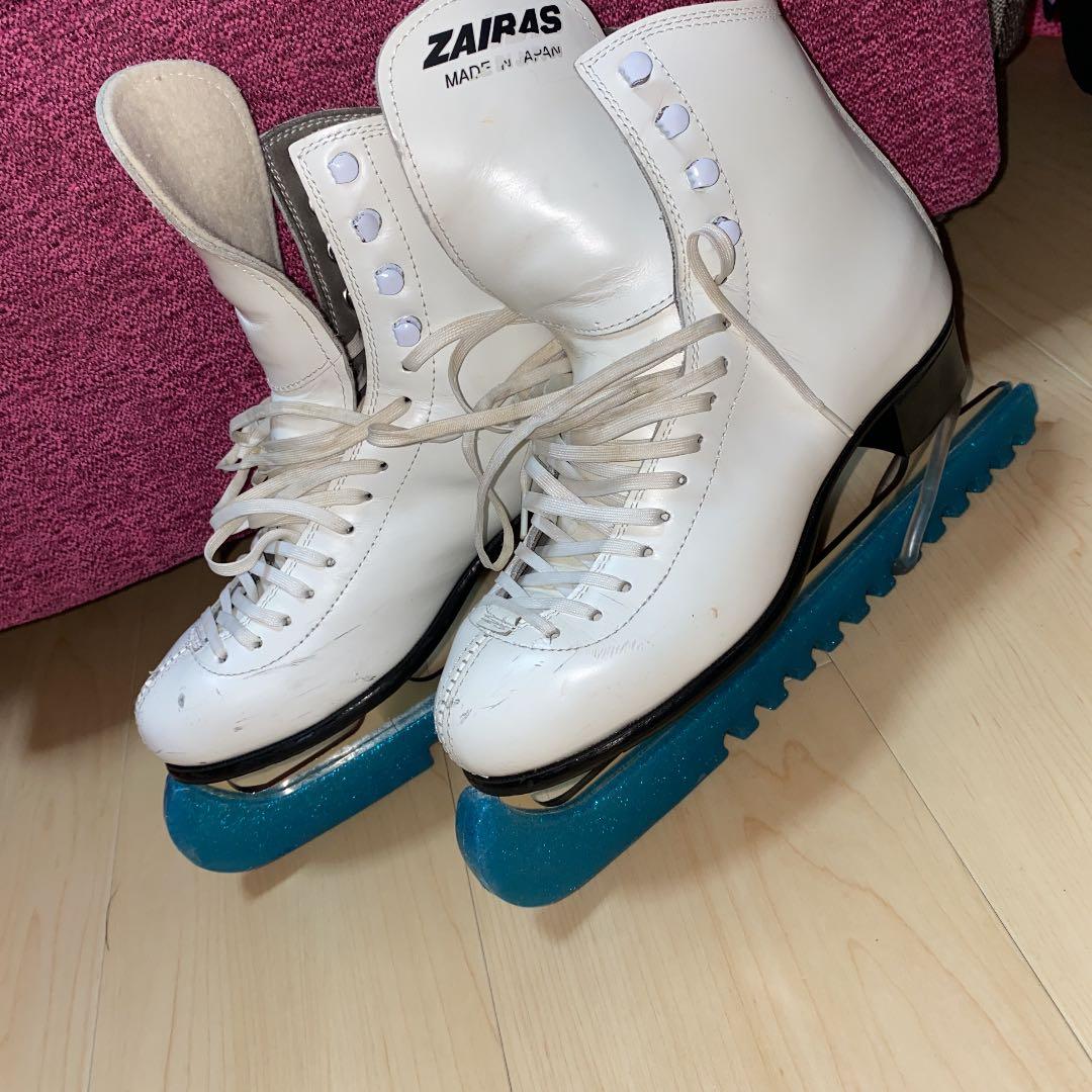 スケート靴、アイススケート