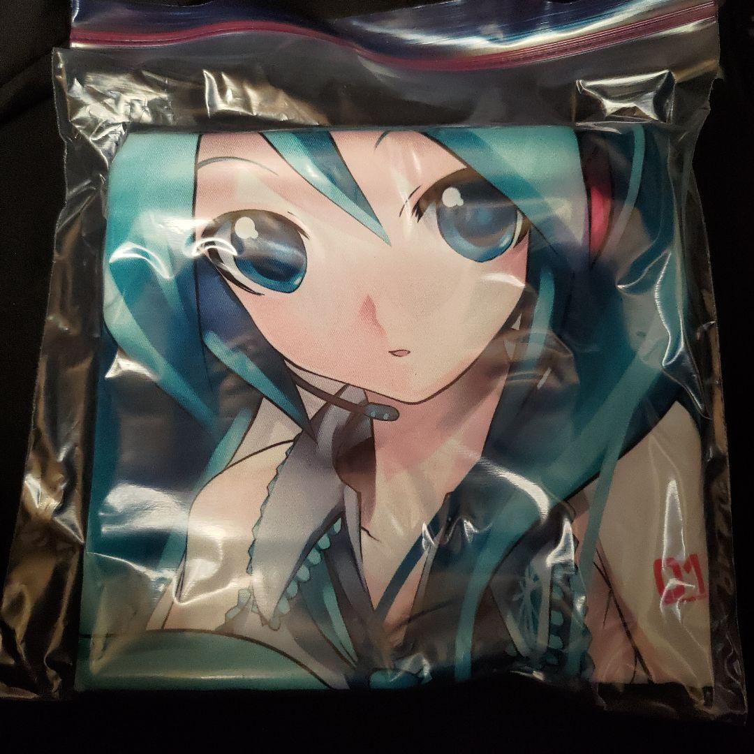 【正規品】フロンティアワークス　初音ミク　抱き枕カバー
