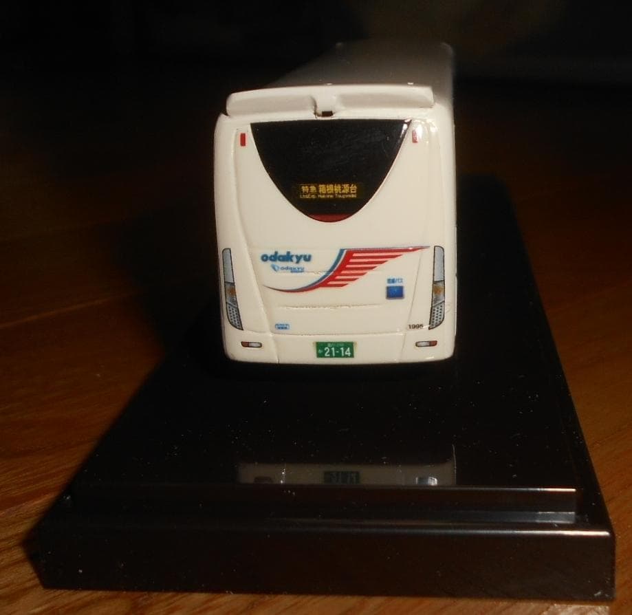 アドウイング　1/80　　小田急バス　三菱　エアロエース　エヴァンゲリオン