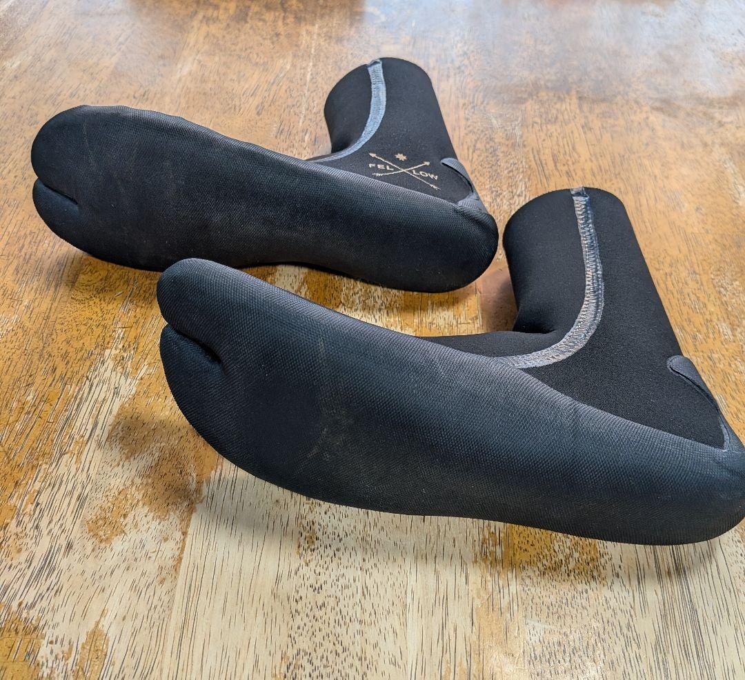 FELLOW ウェットスーツ　サーフキャップ・グローブ・ブーツセット