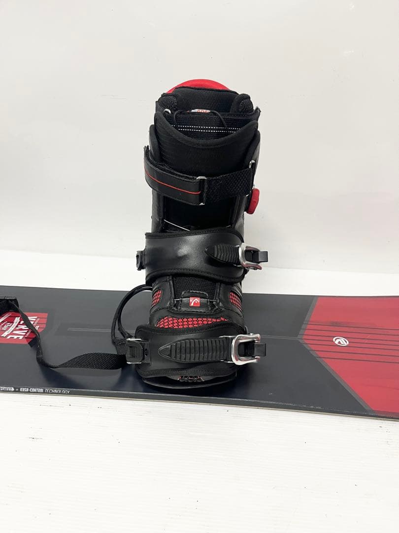 FLOW head スノボセット　スノーボード ビンディング　BOA 美品　板