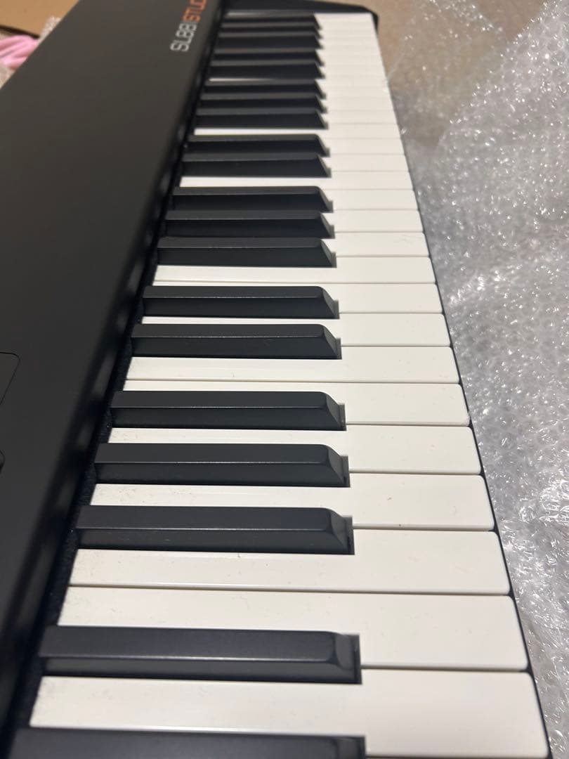 Studio 88 MIDIキーボード 88鍵