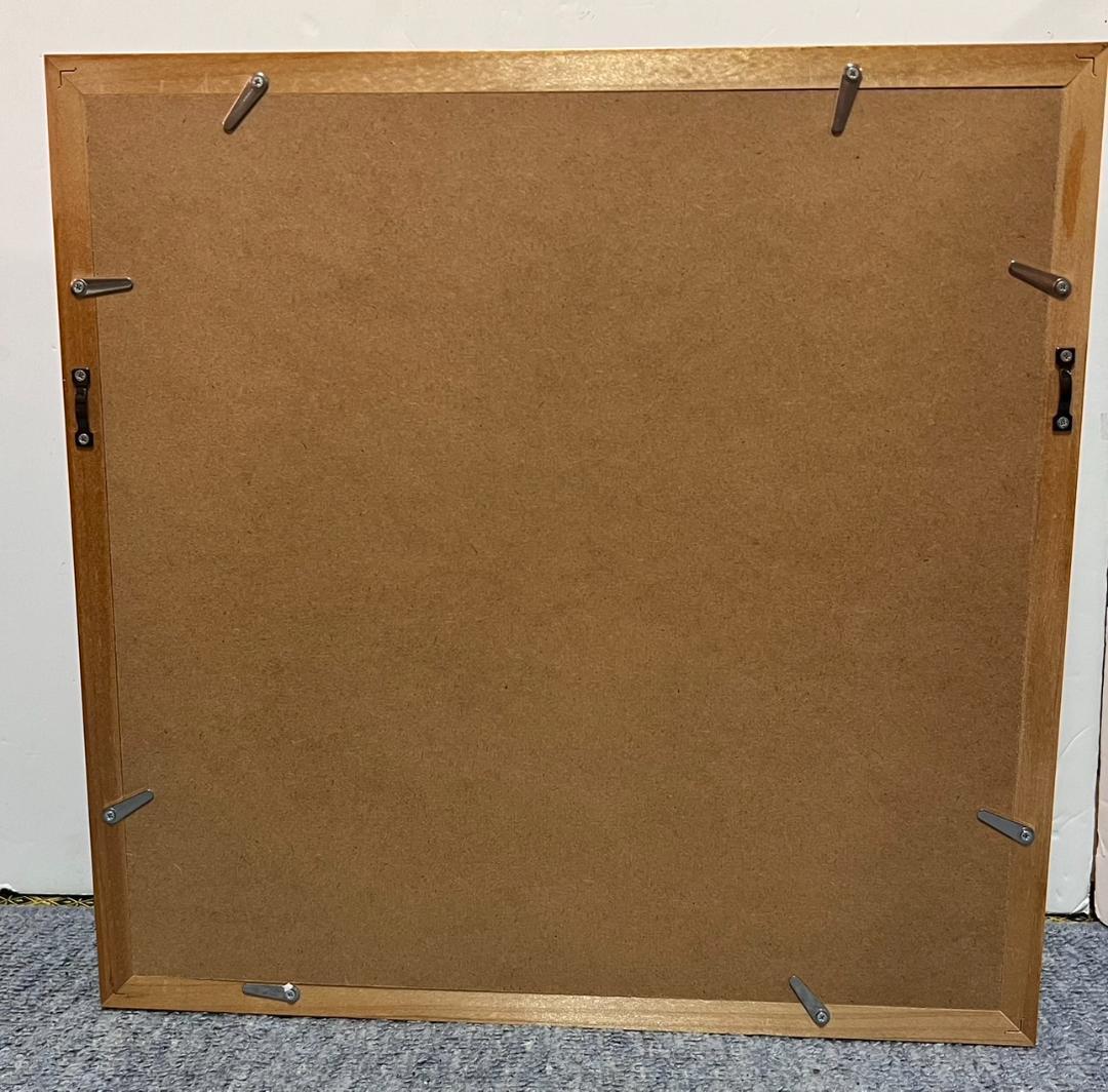 特注 家紋 丸に右三階松 ラメチップゴールド 金属製