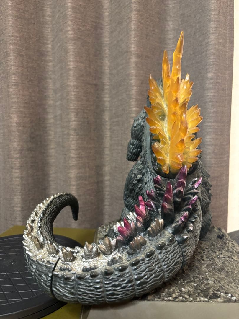 ゴジラ ジオラマ フィギュア