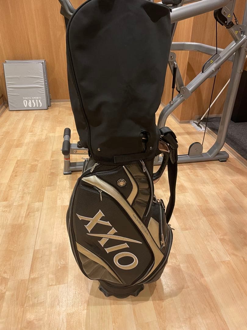 大収納！‼️XXIOゴルフバッグ
