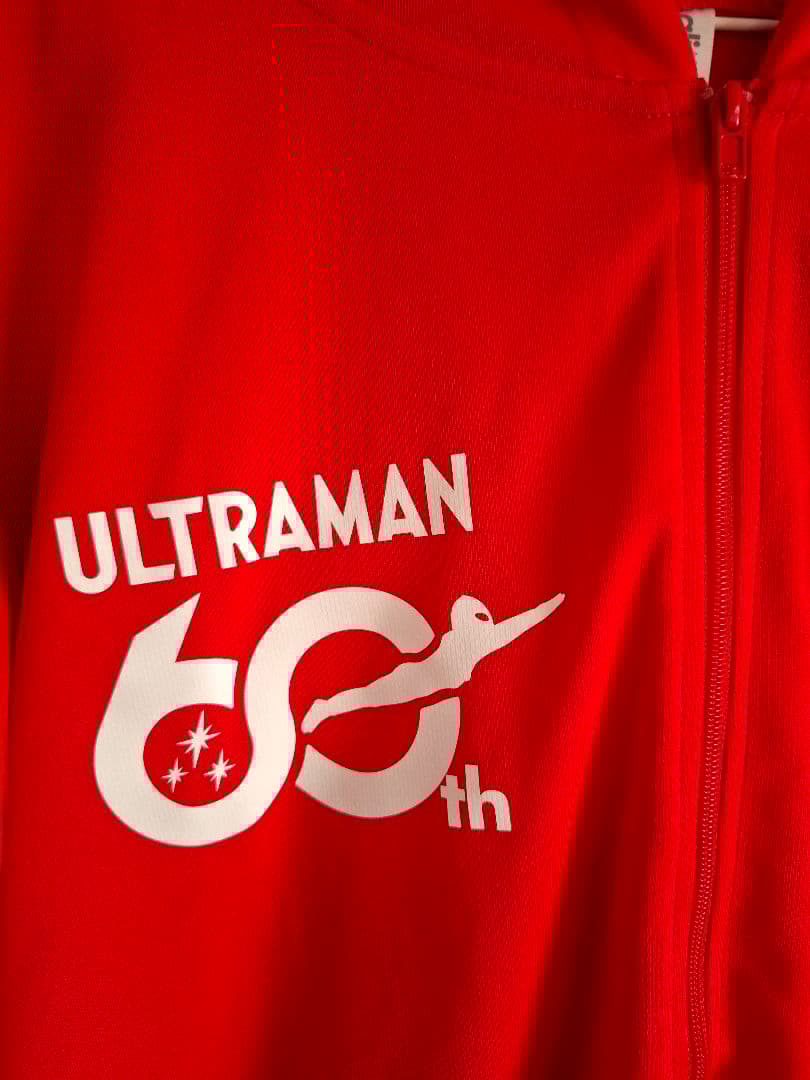 ウルトラマン シニアチャンピオンシップ パーカー キャップ Tシャツ カード