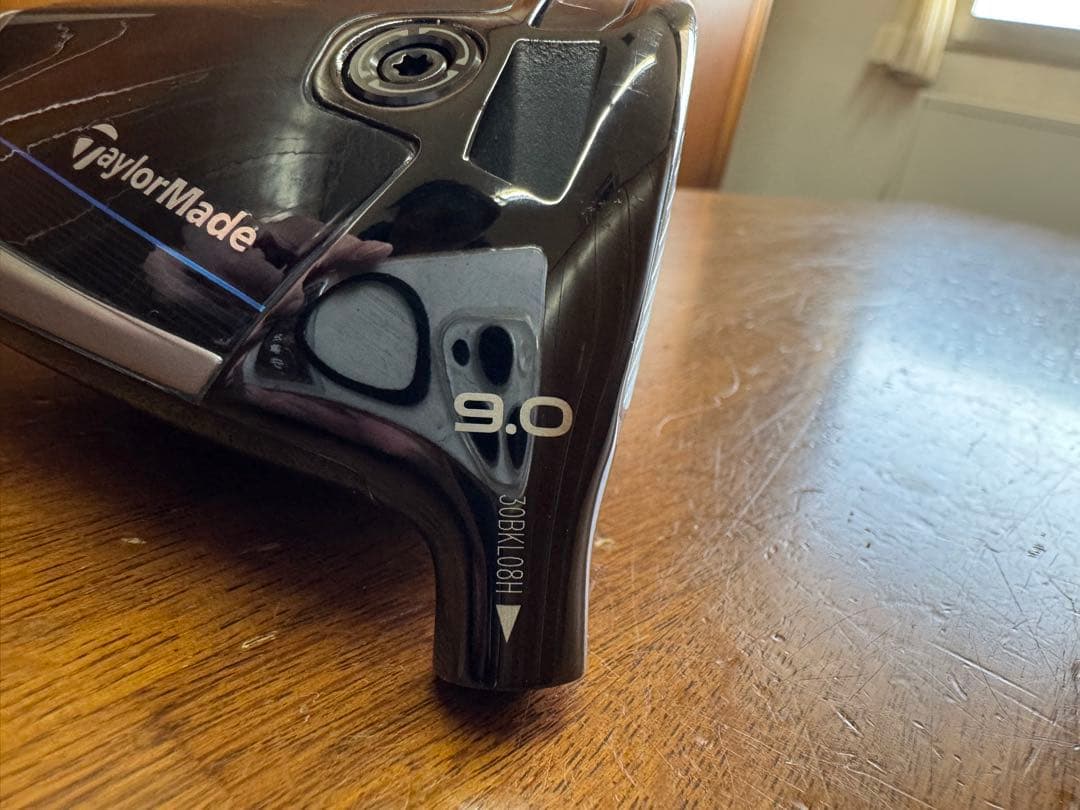 テーラーメイド Qi10 ドライバー 9.0° ヘッドのみ カバー付 日本仕様
