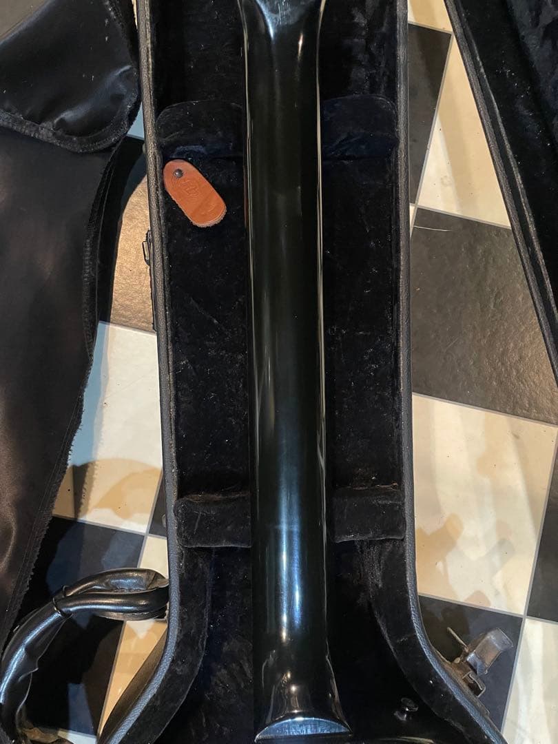 Gibson Les Paul ハードケース付属