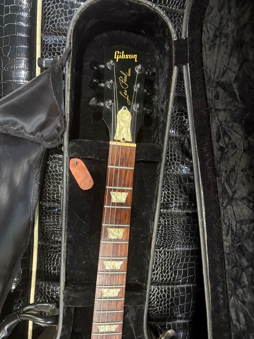 Gibson Les Paul ハードケース付属