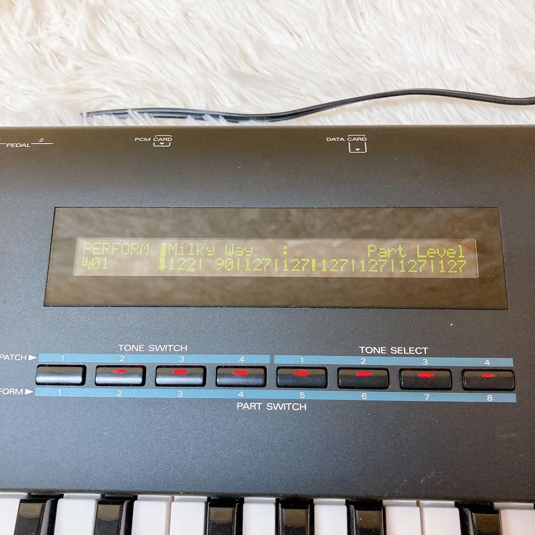 Roland JV-90 シンセサイザー