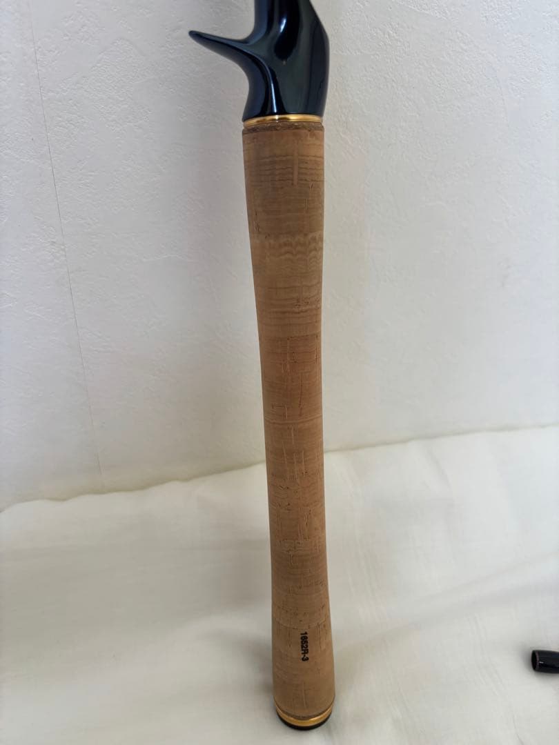 【送料込】ワールドシャウラリミテッド1652R-3