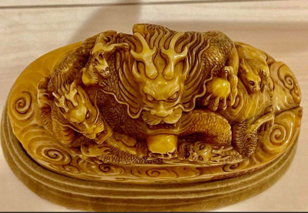 中国古美術・珍蔵箱付・寿山石盤龍極細工彫刻・雍正元年内務府造・伝国玉璽・風水鎮宅