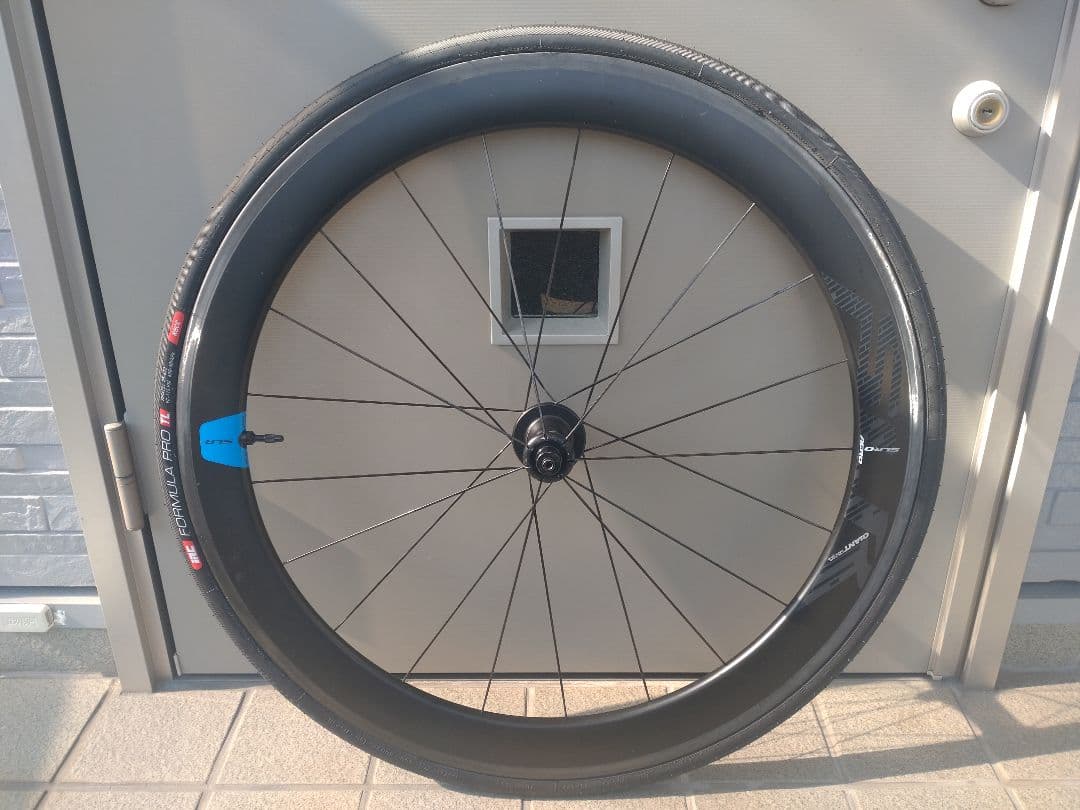 GIANT SLR0 AERO チューブレスレディホイール リアのみ