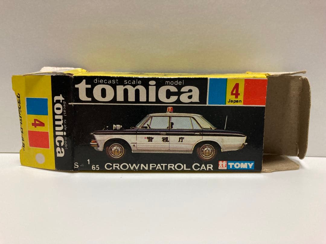 トミカ　黒箱　日本製　トヨタ　クラウン　パトロールカー　1Aホイール　白色指定箱