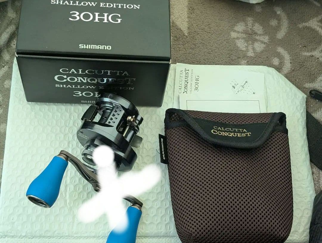 シマノ土日限定出品　24カルカッタコンクエスト30HGシャローエディション極上品