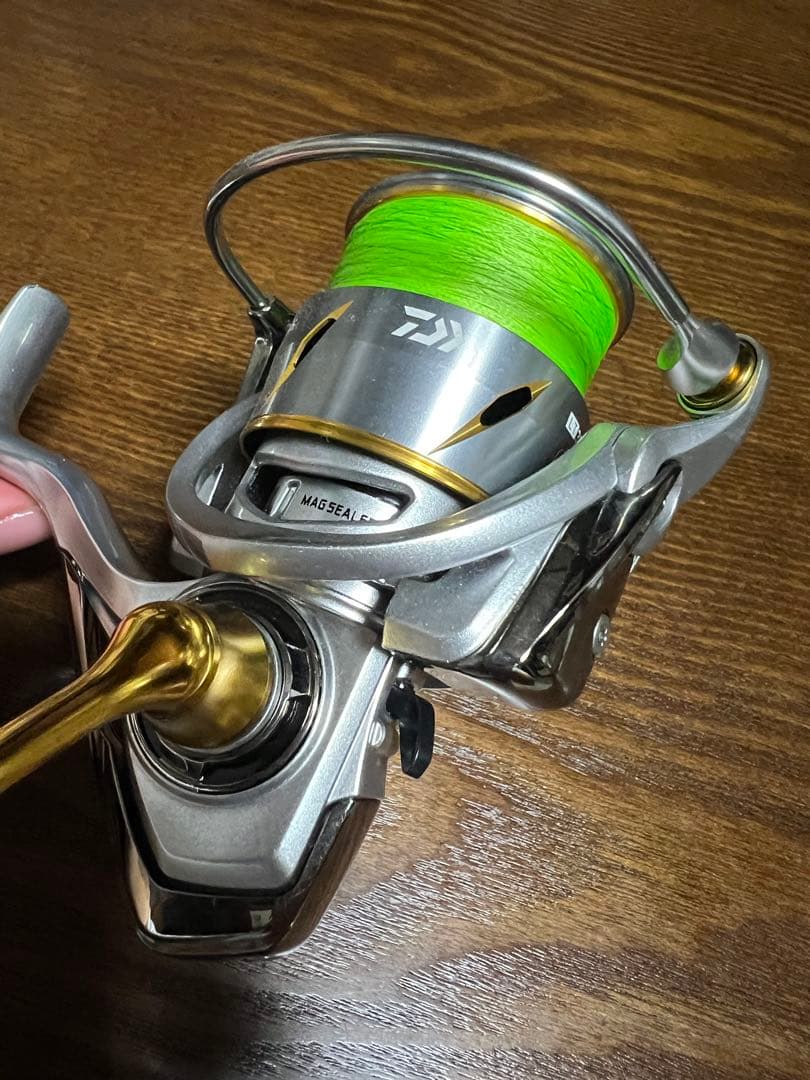 DAIWA スピニングリール 21 FREAMS LT 3000-C