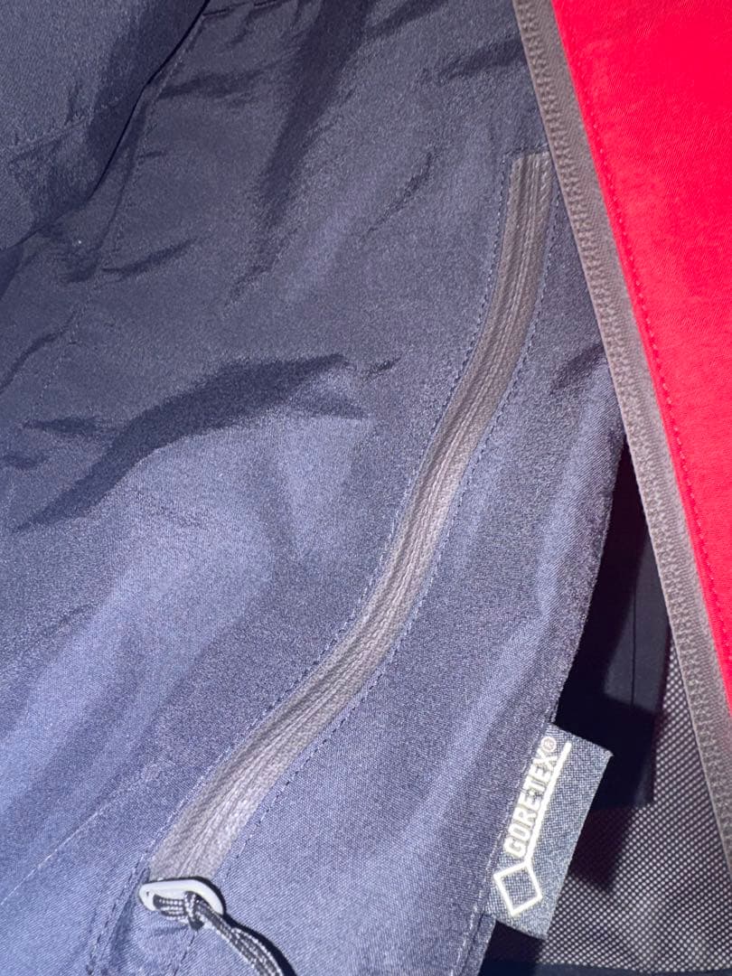 ダイワDR1906 ゴアテックス　レインウェア上下のセット