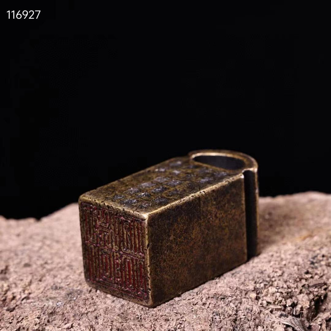 中国古美術・古い純銅の印鉴・細密彫・案頭・置物・文房具・古銅製