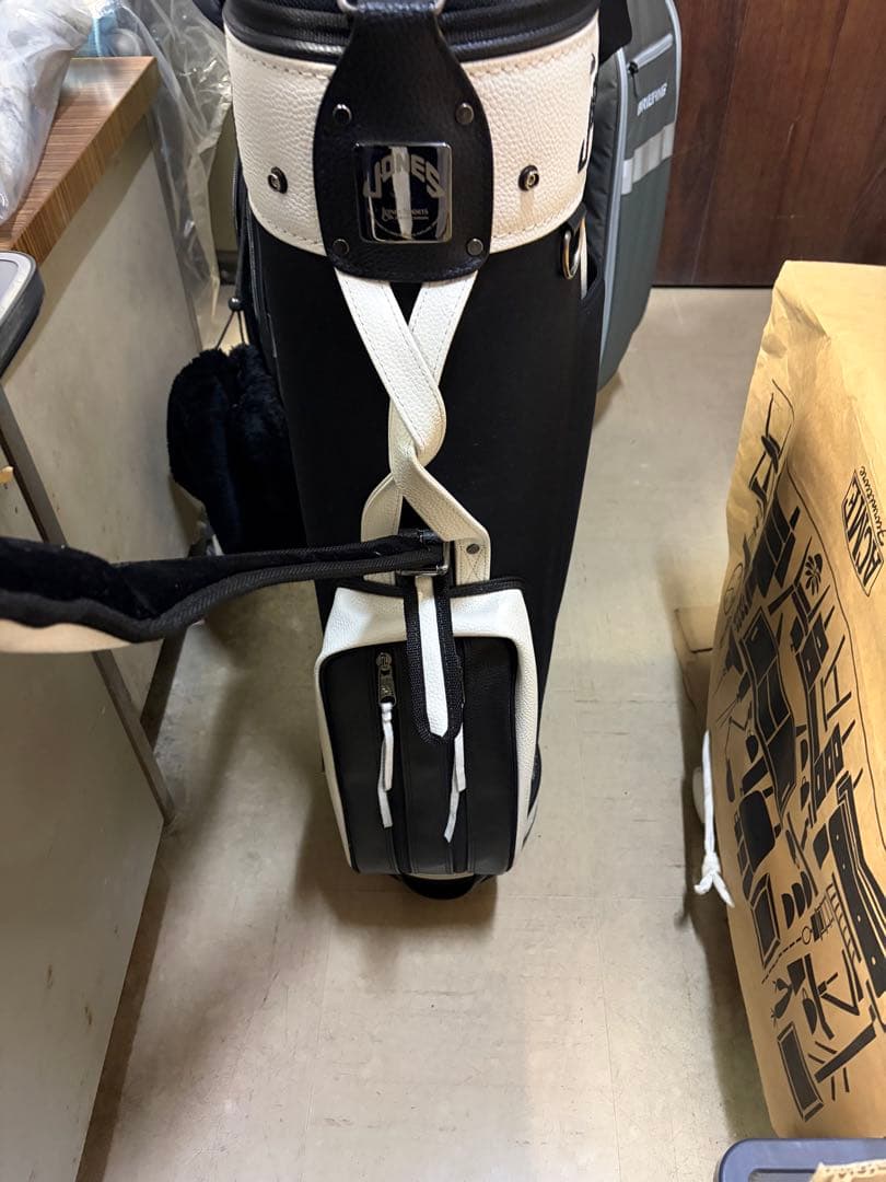 美品　JONES RIDER ゴルフバッグ ブラック/ホワイト
