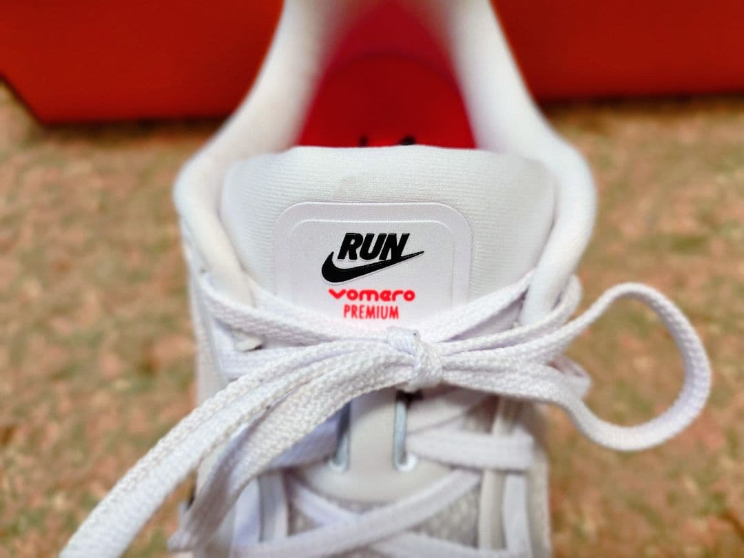 Nike vomero premium 26.5cm ナイキ ボメロ プレミアム