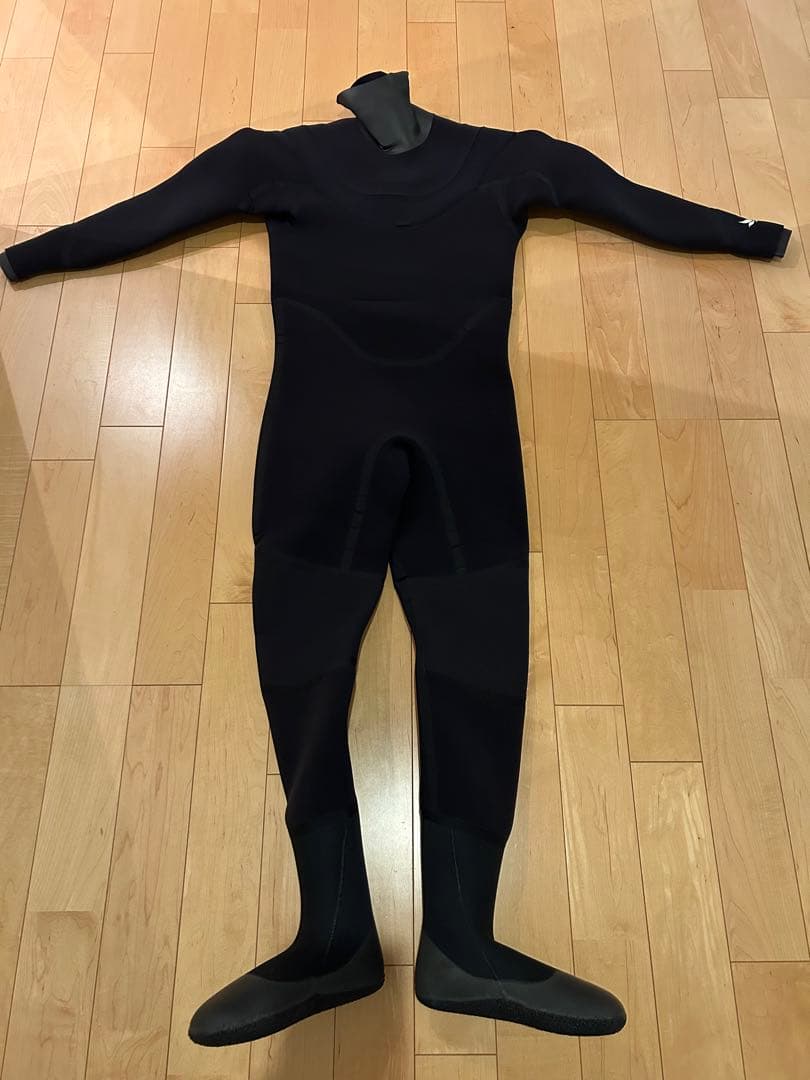 AXXE Classic HYBRID U-ZIP 新品　未使用　ドライスーツ