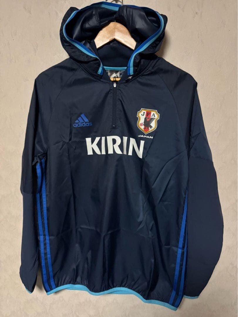 日本代表 セットアップ ピステ ナイロン 新品 Lサイズ アディダスadidas