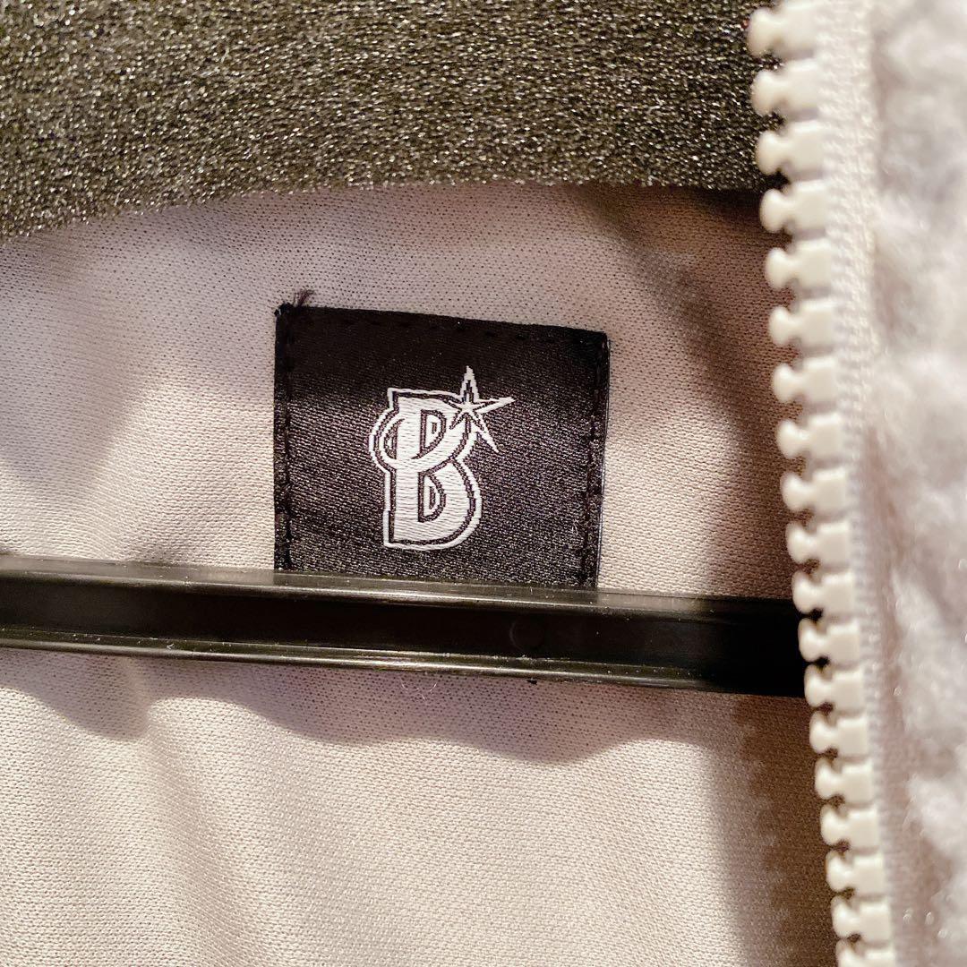 新品未使用横浜DeNAベイスターズ 応援　ボアジャケット ボアブルゾン