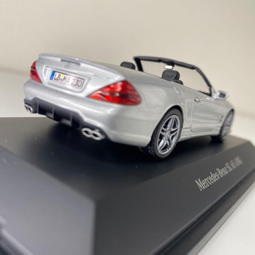 1/43 Mercedes-Benz SL65 AMG（R230後期型)/PMA