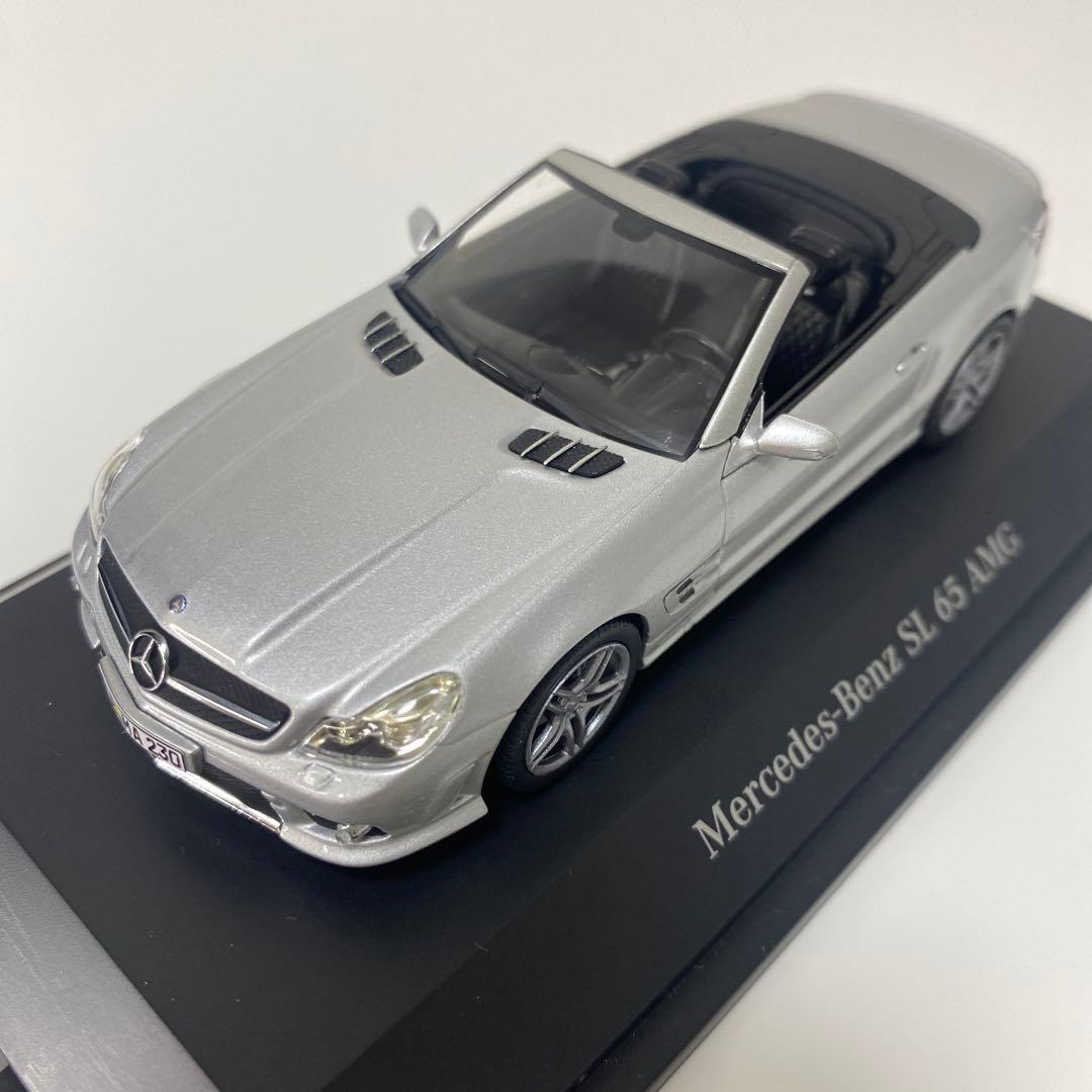 1/43 Mercedes-Benz SL65 AMG（R230後期型)/PMA