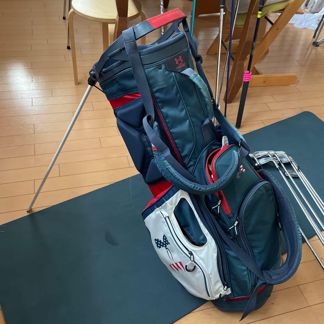 Under Armour スタンドゴルフバッグ