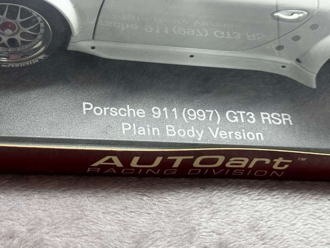 く*ん様 AUTOart 997 ポルシェ911 GT-3 RSR 1/18