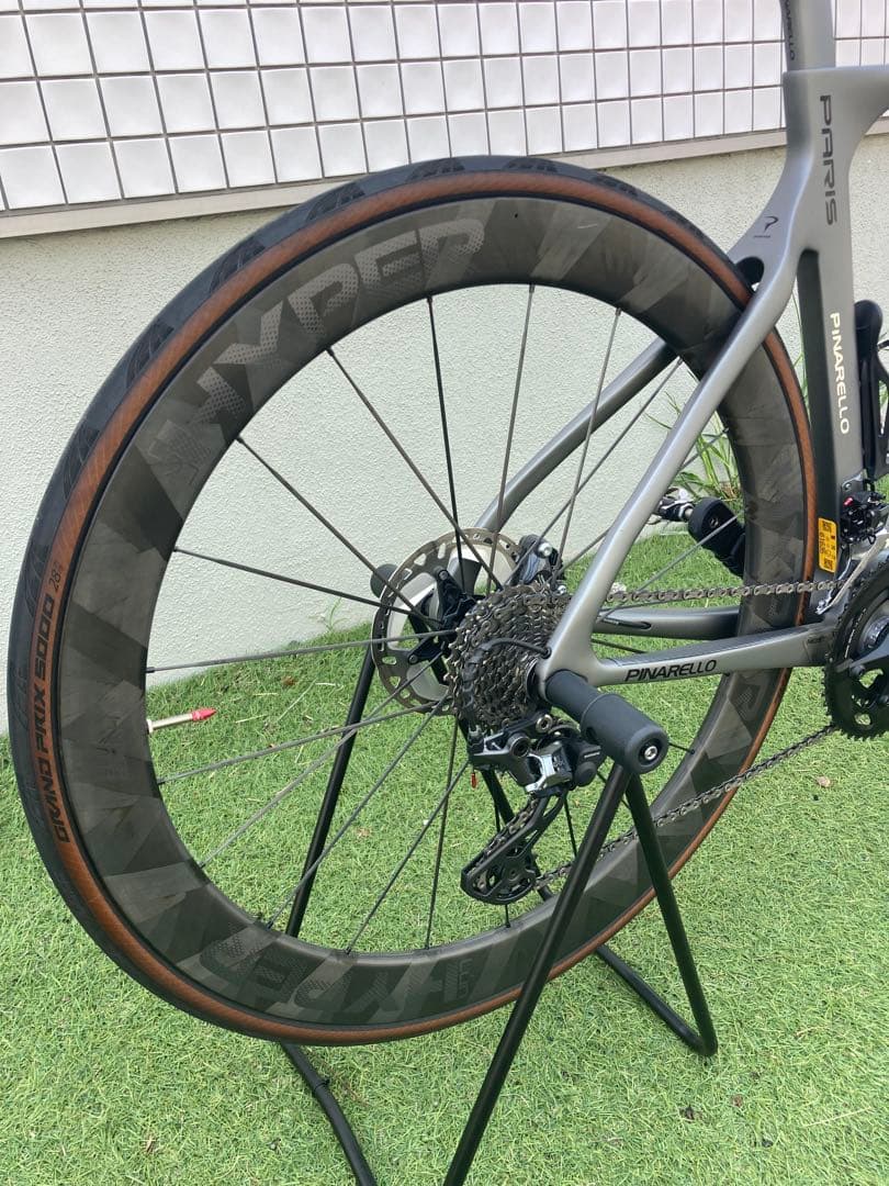 PINARELLO PARIS DISC 2021年モデル　 ※ホイールなし※