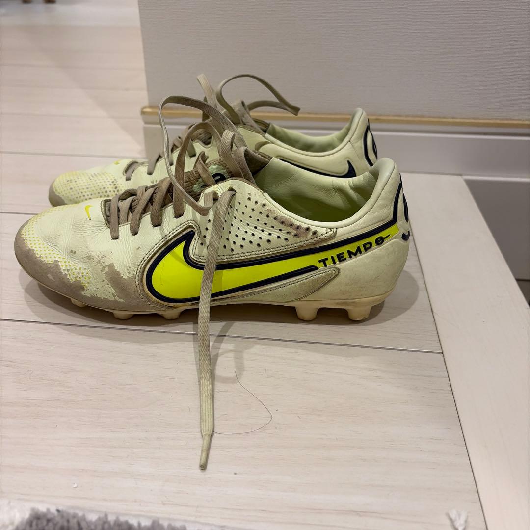 Nike Tiempo サッカーシューズ イエロー/ホワイト