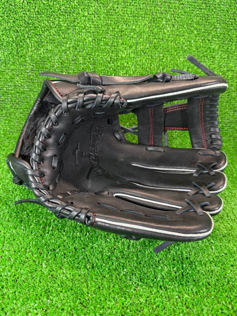 ミズノ　少年軟式　ウィルドライブ レッド　オールラウンド用　サイズM