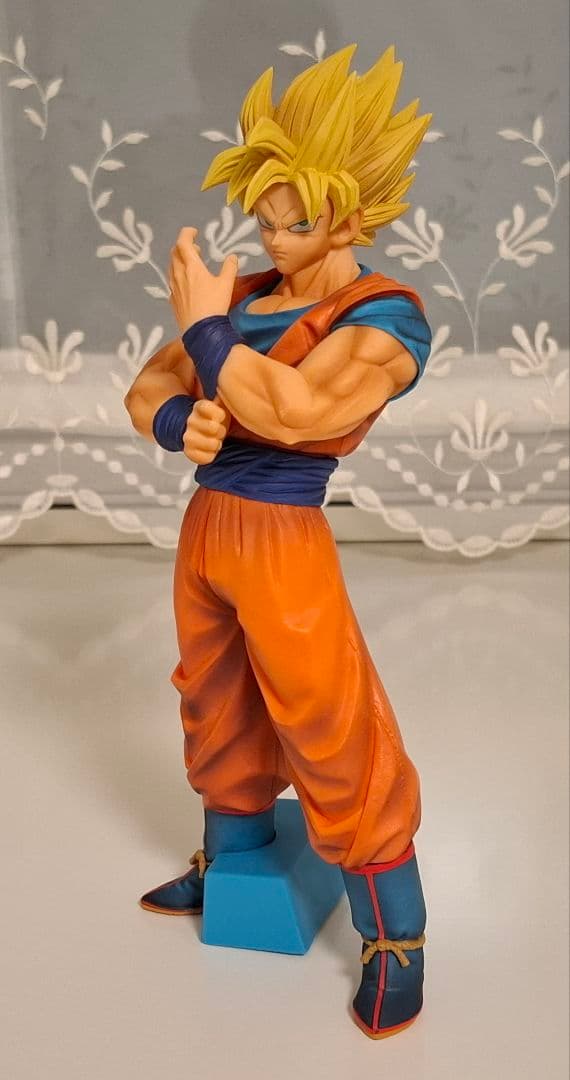 一番くじ ドラゴンボール メモリーズ A賞 超サイヤ人孫悟空 フィギュア