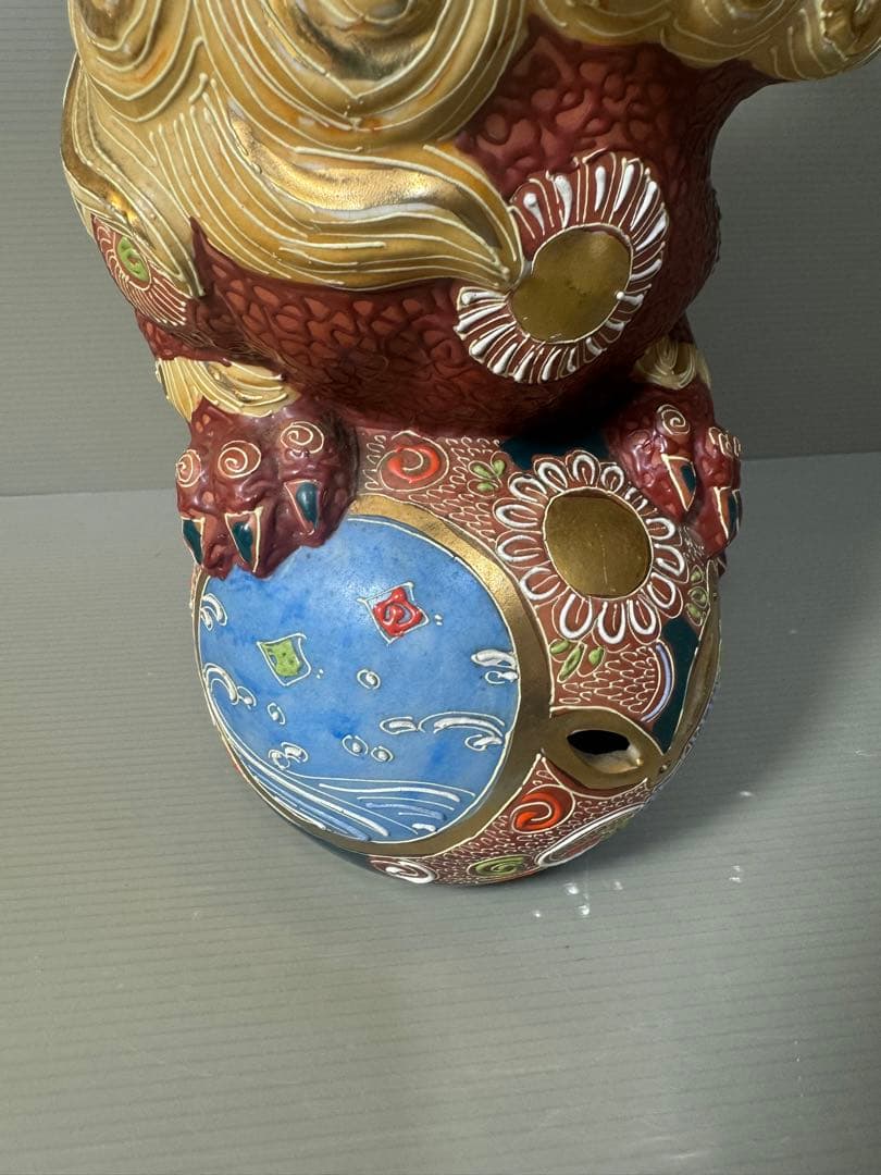 2578 九谷焼 玉乗り獅子 狛犬 シーサー 置物 開運 魔除け 縁起物 骨董品