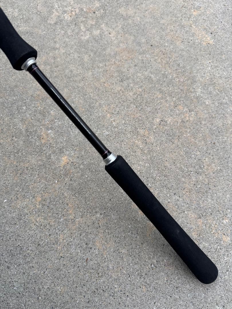 がまかつ　LUXXE 桜幻　B60M-solid.F 超美品